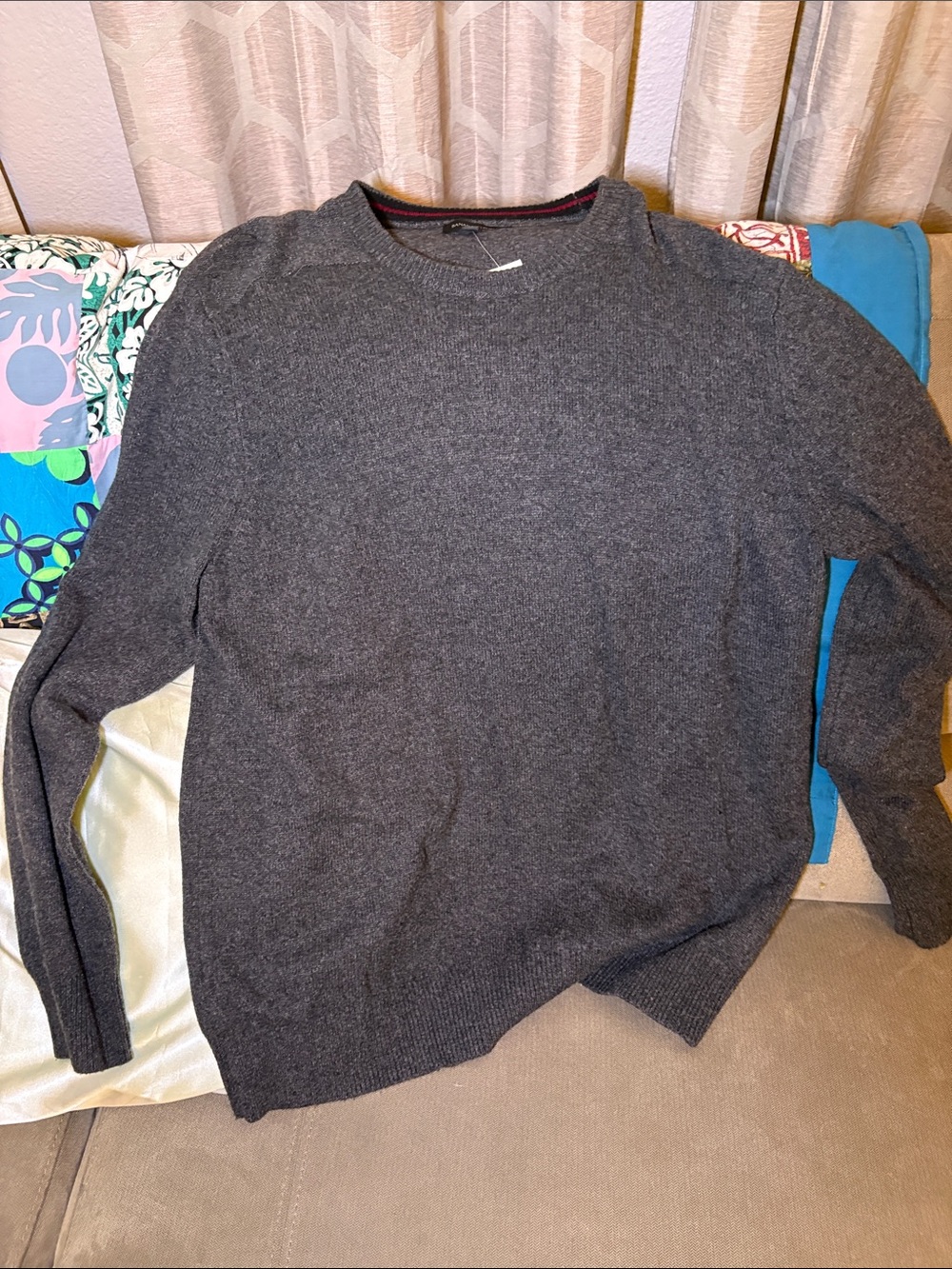 Banana Republic Men's Crewneck Sweater - Charcoal Gray